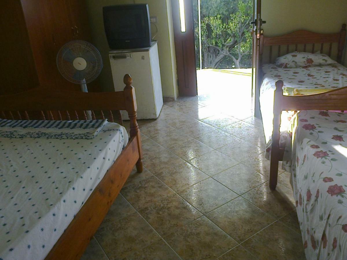 Mullaj Guest House Vlorë エクステリア 写真