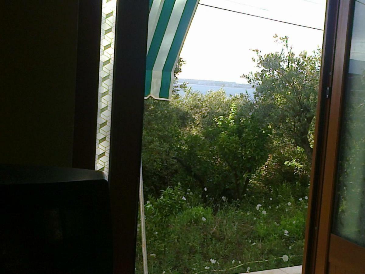 Mullaj Guest House Vlorë エクステリア 写真